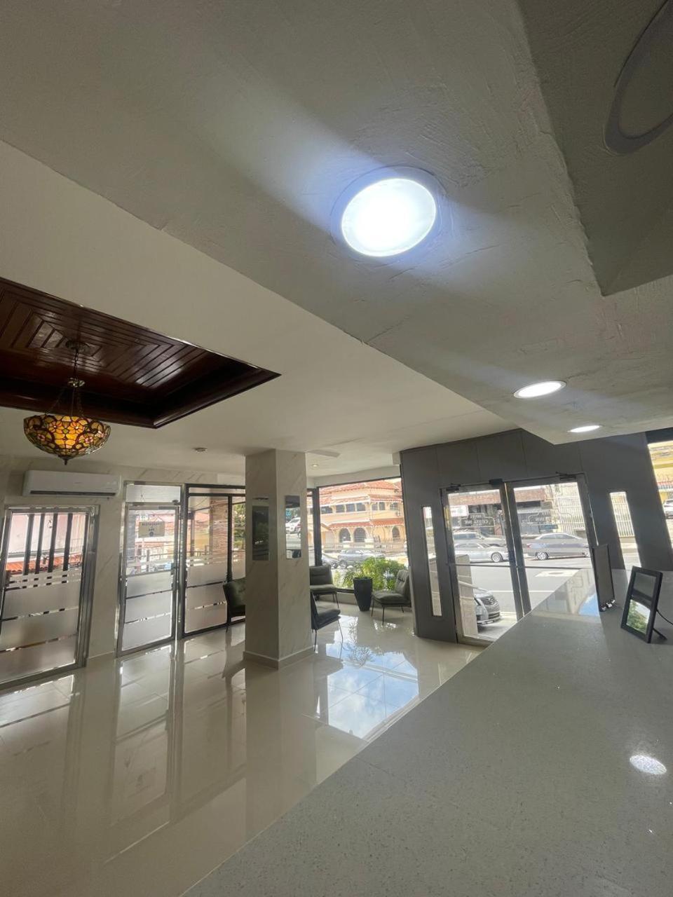 Hotel Costa Inn Kota Panama Bagian luar foto